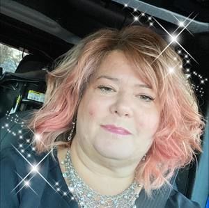 Meet your Posher, Theresa